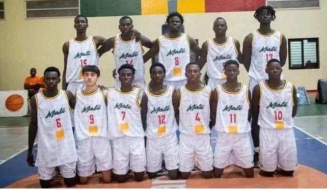 Finale - Tournoi de l'Amitié U18 : Le Mali a battu la Tunisie 92 à 76 et remporte le trophée - wiwsport Finale - Tournoi de l'Amitié U18 : Le Mali a battu la Tunisie 92 à 76 et remporte le trophée - wiwsport