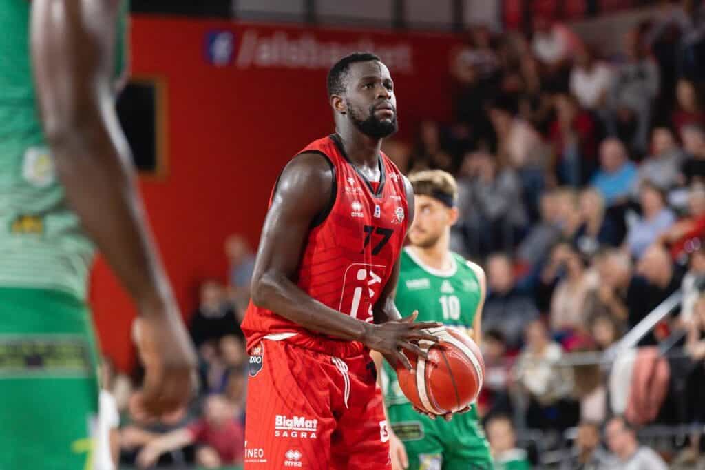 NM1 – J8 : Andrézieux de Moustapha Diop écrase Loon Plage (92-56) et renoue avec la victoire - wiwsport NM1 – J8 : Andrézieux de Moustapha Diop écrase Loon Plage (92-56) et renoue avec la victoire - wiwsport