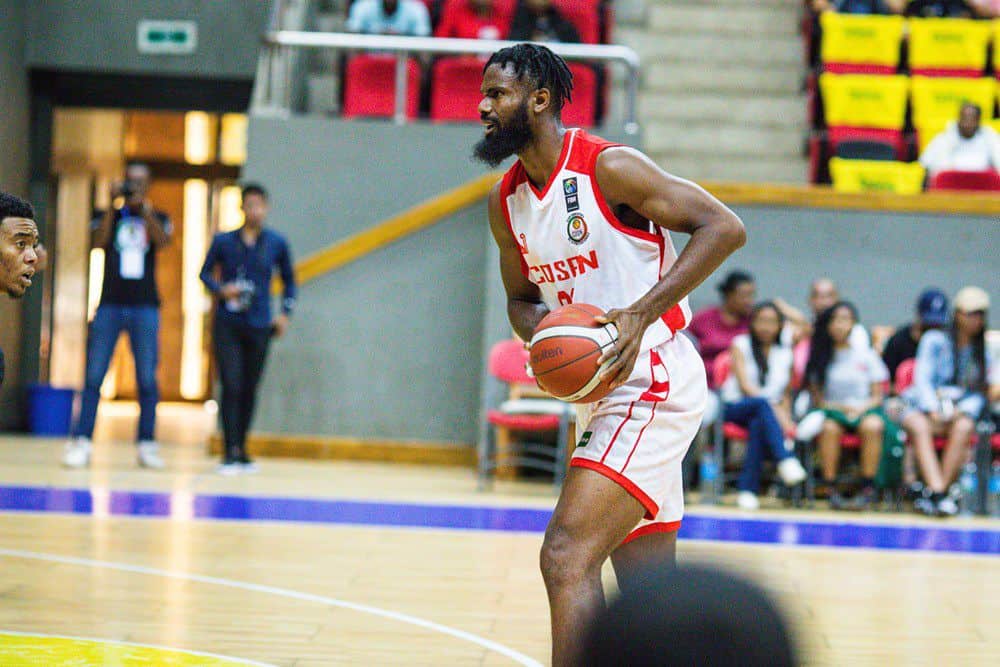 La FIBA a tranché, le joueur nigérian UMEADI jouera pour le DUC ! - wiwsport La FIBA a tranché, le joueur nigérian UMEADI jouera pour le DUC ! - wiwsport