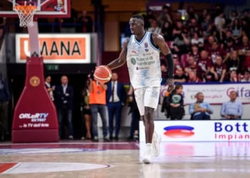 Série A - J29 : Ousmane Diop se démarque (15 points, 5 rebonds), Sassari s'impose naturellement face à Scafati (99-74) - wiwsport