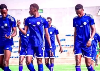 Nationale 1 – J18 : Étoile Lusitana perd à domicile contre la Jeanne d'Arc (0-4), l'Université SC bat l'AS Bambey (2-0) et la dépasse au classement - wiwsport