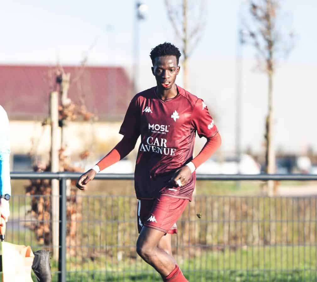 Ligue 1 - J29 : Quatrième titularisation de Pape Amadou Diallo avec FC Metz, Lamine Camara commencera la rencontre conte RC Lens sur le banc - wiwsport Ligue 1 - J29 : Quatrième titularisation de Pape Amadou Diallo avec FC Metz, Lamine Camara commencera la rencontre conte RC Lens sur le banc - wiwsport