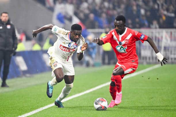 Coupe de France : Pas d'exploit pour Souleymane Basse et Valenciennes, battus et éliminés par Lyon en demi-finales - wiwsport Coupe de France : Pas d'exploit pour Souleymane Basse et Valenciennes, battus et éliminés par Lyon en demi-finales - wiwsport