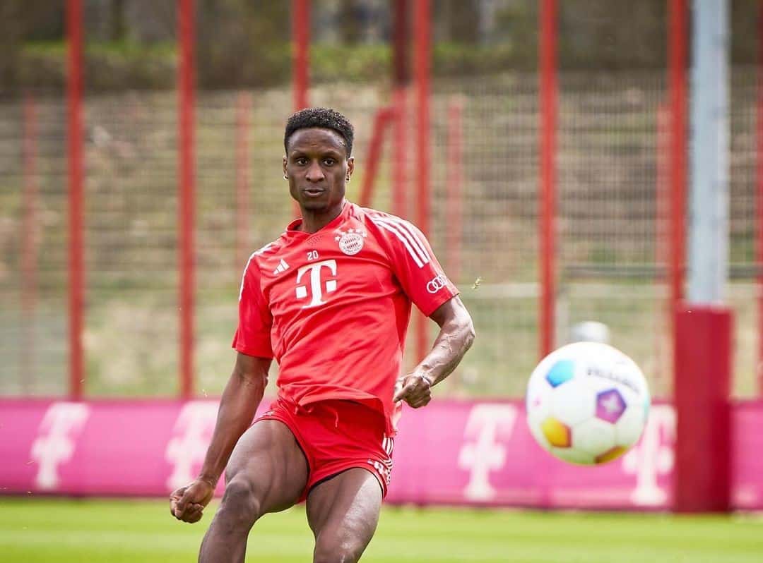 Bayern Munich : Bouna Sarr se rapproche du retour, son avenir évoqué en France - wiwsport Bayern Munich : Bouna Sarr se rapproche du retour, son avenir évoqué en France - wiwsport
