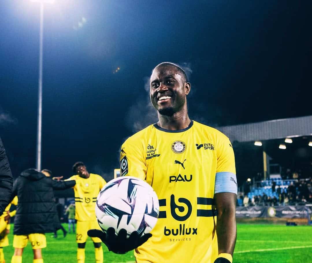 Pau FC : Henri Saivet ouvre la porte à une prolongation de contrat, « j'ai repris goût au football ici » - wiwsport Pau FC : Henri Saivet ouvre la porte à une prolongation de contrat, « j'ai repris goût au football ici » - wiwsport