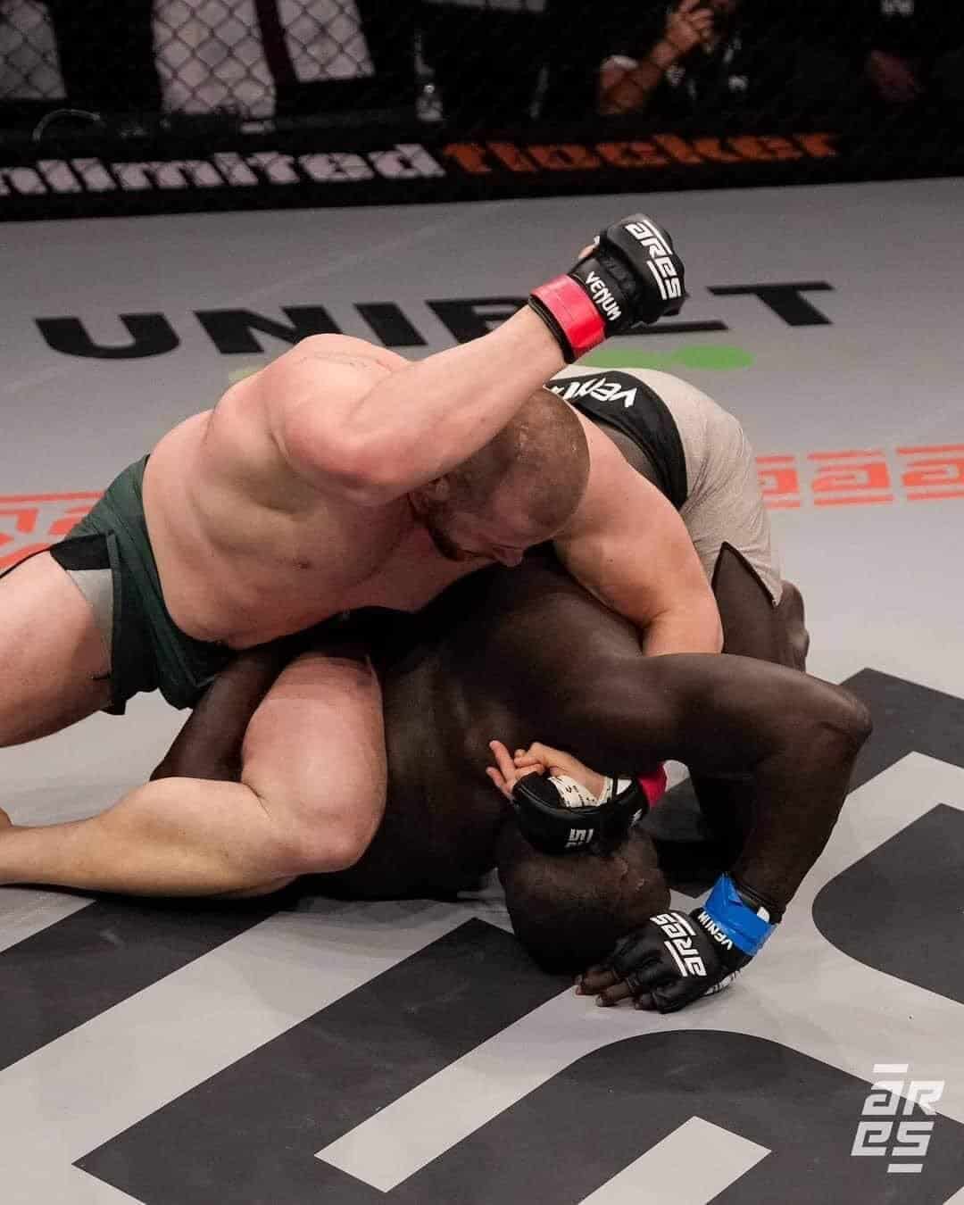 MMA : Malick Niang battu par Benjamin Sehic - wiwsport MMA : Malick Niang battu par Benjamin Sehic - wiwsport