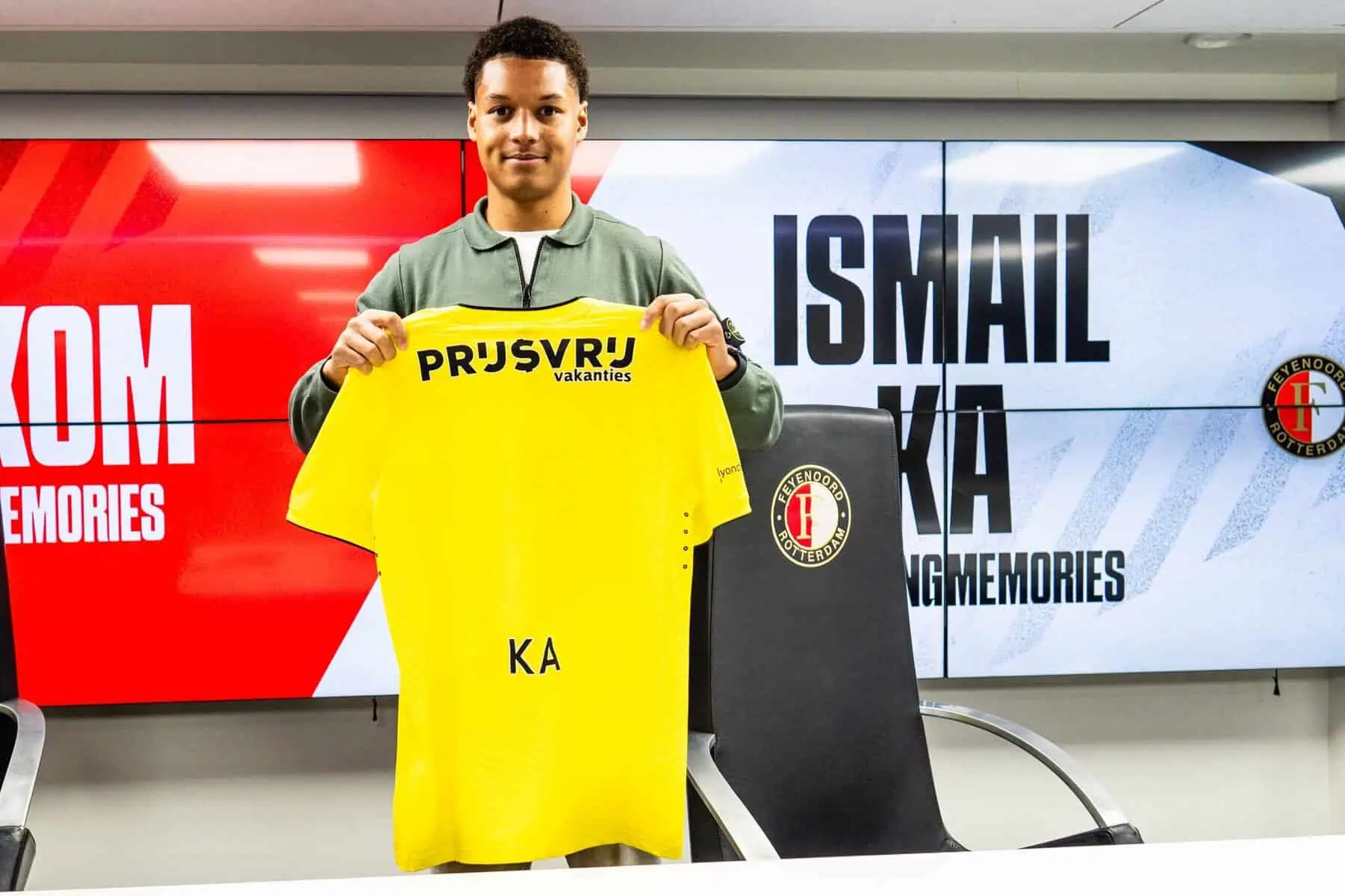 Feyenoord Rotterdam annonce la signature du premier contrat professionnel du sénégalo-néerlandais Ismail Ka - wiwsport