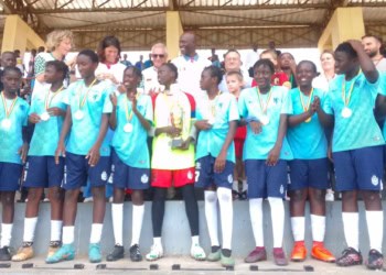 CDM - Tournoi Flash (F) : Grand Yoff FC s'offre le trophée après avoir battu Cneps Excellence aux tirs au but (2-1) - wiwsport