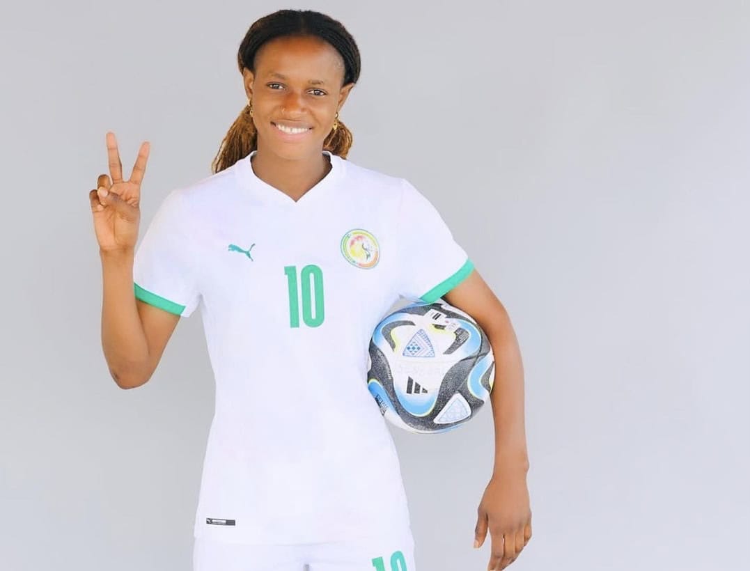 Équipe Nationale Féminine : Quasiment un an après sa grave blessure, Ndeye Awa Diakhate de retour dans une liste de 23 joueuses pour affronter l’Afrique du Sud - wiwsport Équipe Nationale Féminine : Quasiment un an après sa grave blessure, Ndeye Awa Diakhate de retour dans une liste de 23 joueuses pour affronter l’Afrique du Sud - wiwsport