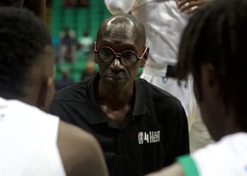 BAL 2024 - Préparation, effectif, adversaire, le coach de l'AS Douanes fait le point à la veille du match contre Rivers Hoopers ! - wiwsport