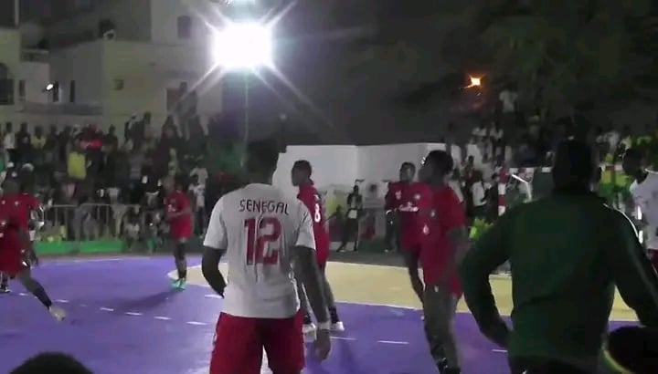 Finale du Challenge Trophy U20 : La Guinée domine le Sénégal (31-28) et remporte le trophée - wiwsport Finale du Challenge Trophy U20 : La Guinée domine le Sénégal (31-28) et remporte le trophée - wiwsport