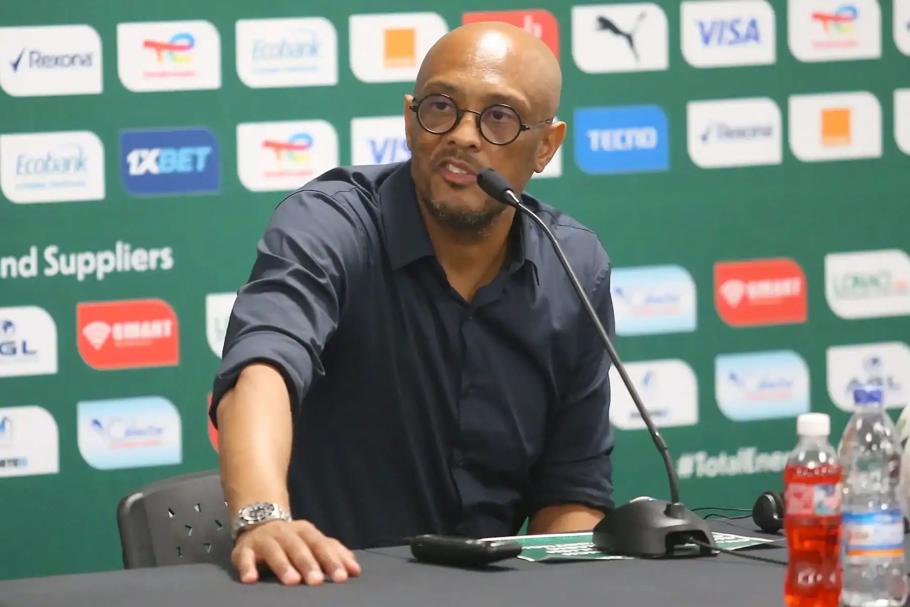 Amir Abdou, entraîneur de la Mauritanie, confiant avant le derby contre le Sénégal : « nous savons que les derbies se gagnent sur le terrain » - wiwsport Amir Abdou, entraîneur de la Mauritanie, confiant avant le derby contre le Sénégal : « nous savons que les derbies se gagnent sur le terrain » - wiwsport