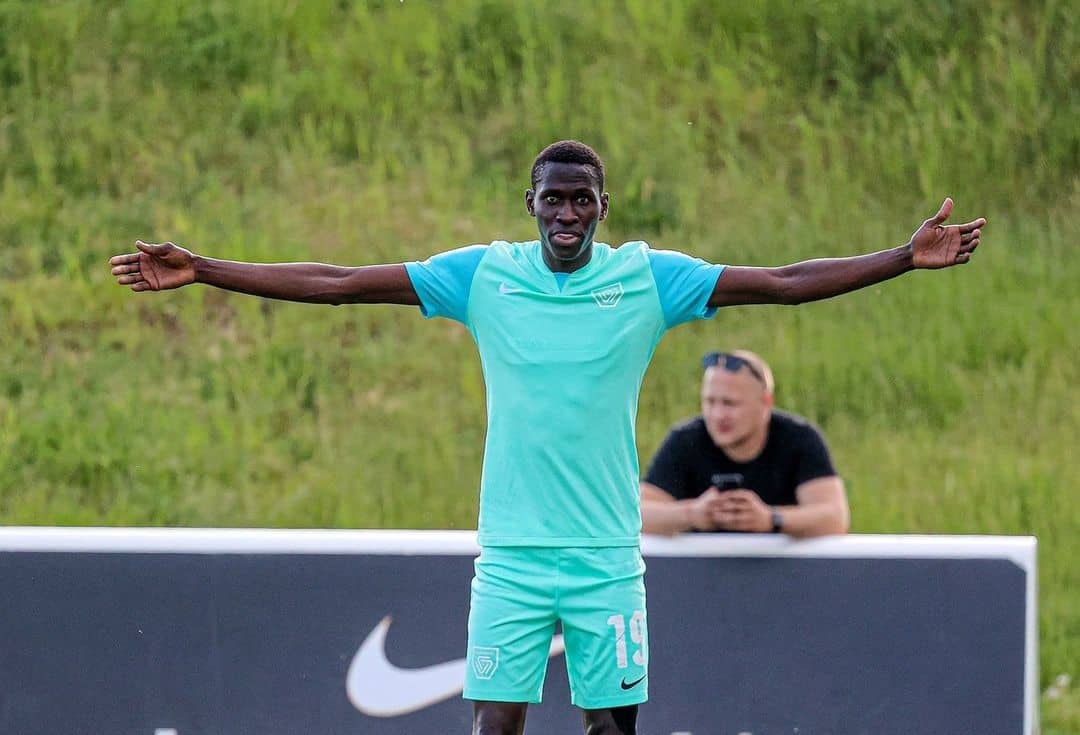 Virsliga : Valmiera enchaîne à Liepāja avec un but de Djibril Gueye - wiwsport Virsliga : Valmiera enchaîne à Liepāja avec un but de Djibril Gueye - wiwsport