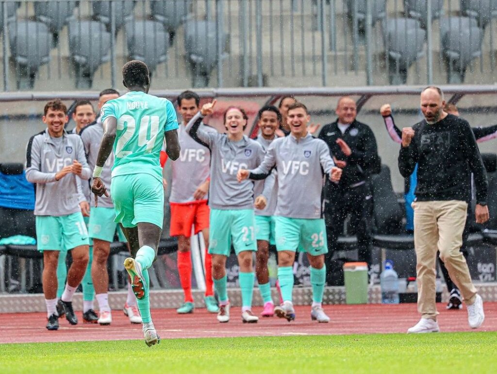 Virsliga : Un Alioune Ndoye en état de grâce permet à Valmiera d'enchaîner contre Metta - wiwsport Virsliga : Un Alioune Ndoye en état de grâce permet à Valmiera d'enchaîner contre Metta - wiwsport