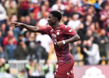 Ligue 1 : Lamine Camara élu pépite de la saison - wiwsport