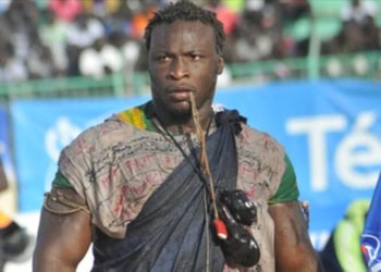 En direct de Chez Ama Baldé : Suivez le départ avant son combat contre Gris Bordeaux - wiwsport