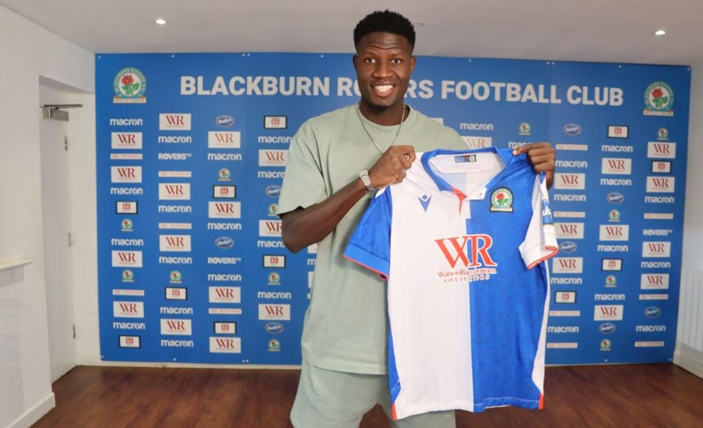 Mercato : Makhtar Gueye quitte Molenbeek pour Blackburn - wiwsport Mercato : Makhtar Gueye quitte Molenbeek pour Blackburn - wiwsport