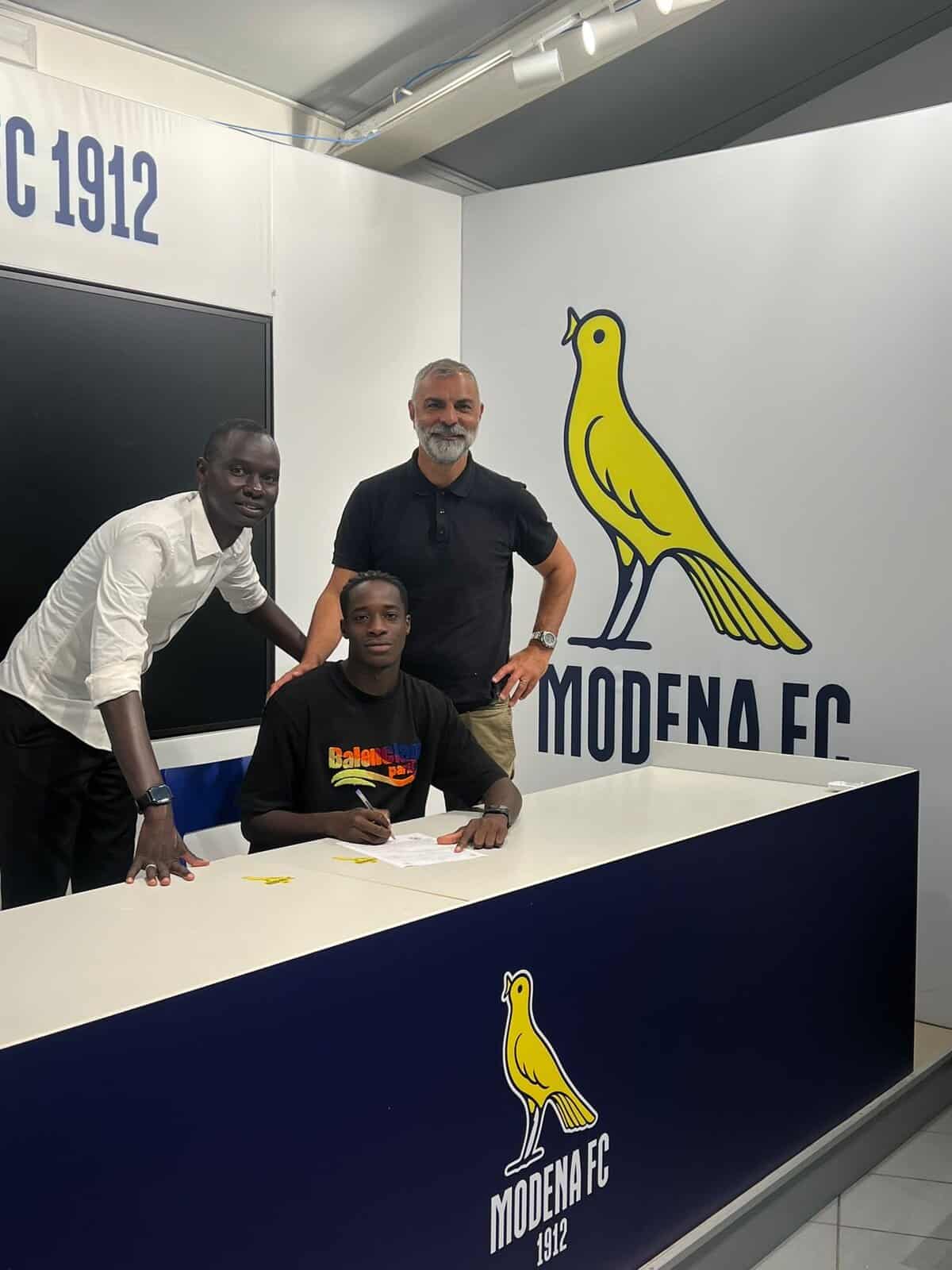 Transfert - Le milieu de terrain Ousmane Niang s'engage avec Modena FC ! - wiwsport