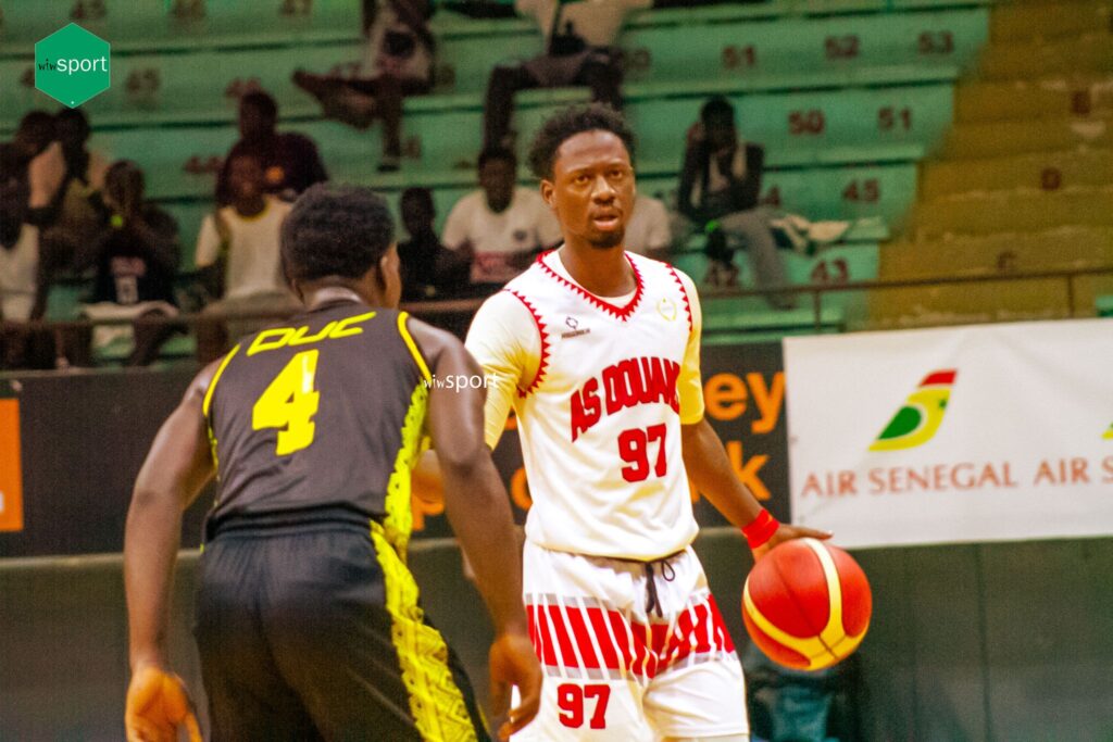 Final 4 – N1 Masculin : Le match entre l'AS Douanes et le Duc est reporté - wiwsport Final 4 – N1 Masculin : Le match entre l'AS Douanes et le Duc est reporté - wiwsport