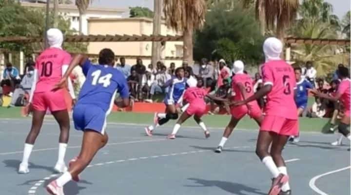 Handball CDS – Dames : Diamono affronte Djadji Sarr en remake, Saltigué en outsider croise le favori Gaston Berger - wiwsport Handball CDS – Dames : Diamono affronte Djadji Sarr en remake, Saltigué en outsider croise le favori Gaston Berger - wiwsport