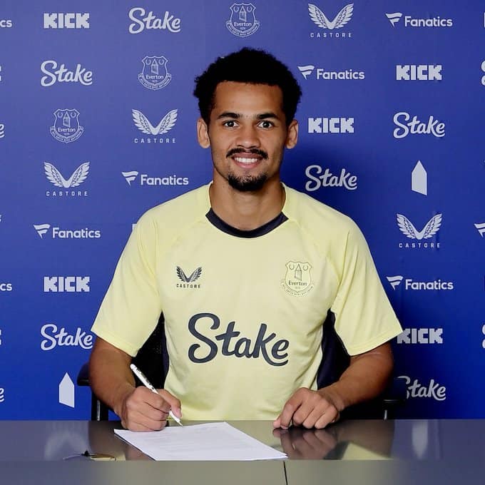 Le Message d'Adieu d'Iliman Ndiaye aux Supporters de l'OM : "J’aurai vraiment aimé que l’histoire se passe autrement" - wiwsport Le Message d'Adieu d'Iliman Ndiaye aux Supporters de l'OM : "J’aurai vraiment aimé que l’histoire se passe autrement" - wiwsport