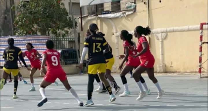 Handball CDS - Dames : Golf s'offre le DUC (28-26) et affrontera Disso pour le dernier carré - wiwsport Handball CDS - Dames : Golf s'offre le DUC (28-26) et affrontera Disso pour le dernier carré - wiwsport