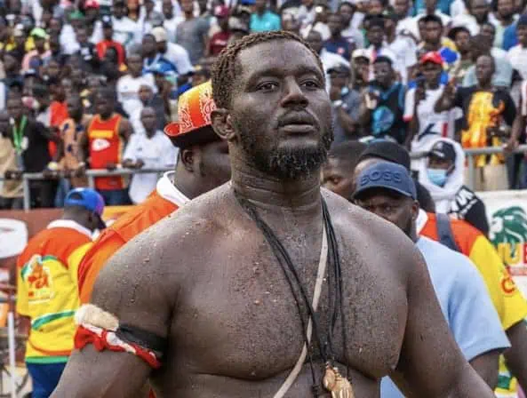 Sanctions financières - Balla Gaye 2 : « On m’a retiré 1 million FCFA pour avoir escaladé le mur du stade (…) Ce que fait le CNG c’est du vol » - wiwsport Sanctions financières - Balla Gaye 2 : « On m’a retiré 1 million FCFA pour avoir escaladé le mur du stade (…) Ce que fait le CNG c’est du vol » - wiwsport