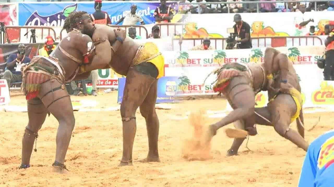 Lamb : Jacob Baldé remporte la victoire sur Bébé Saloum - wiwsport Lamb : Jacob Baldé remporte la victoire sur Bébé Saloum - wiwsport