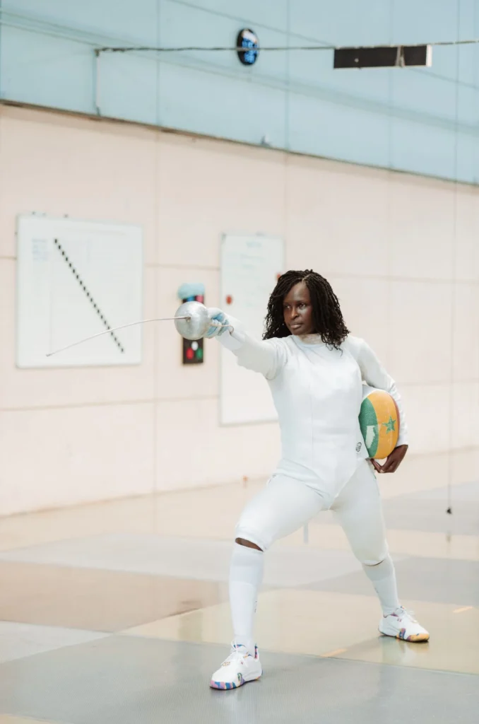 JO 2024 - Ndeye Binta Diongue, la Lionne de l’épée va ouvrir le bal à Paris ! - wiwsport JO 2024 - Ndeye Binta Diongue, la Lionne de l’épée va ouvrir le bal à Paris ! - wiwsport