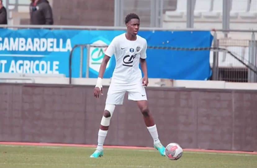 Mercato - Idrissa Sabaly va s'engager avec le Racing Club de Strasbourg - wiwsport Mercato - Idrissa Sabaly va s'engager avec le Racing Club de Strasbourg - wiwsport