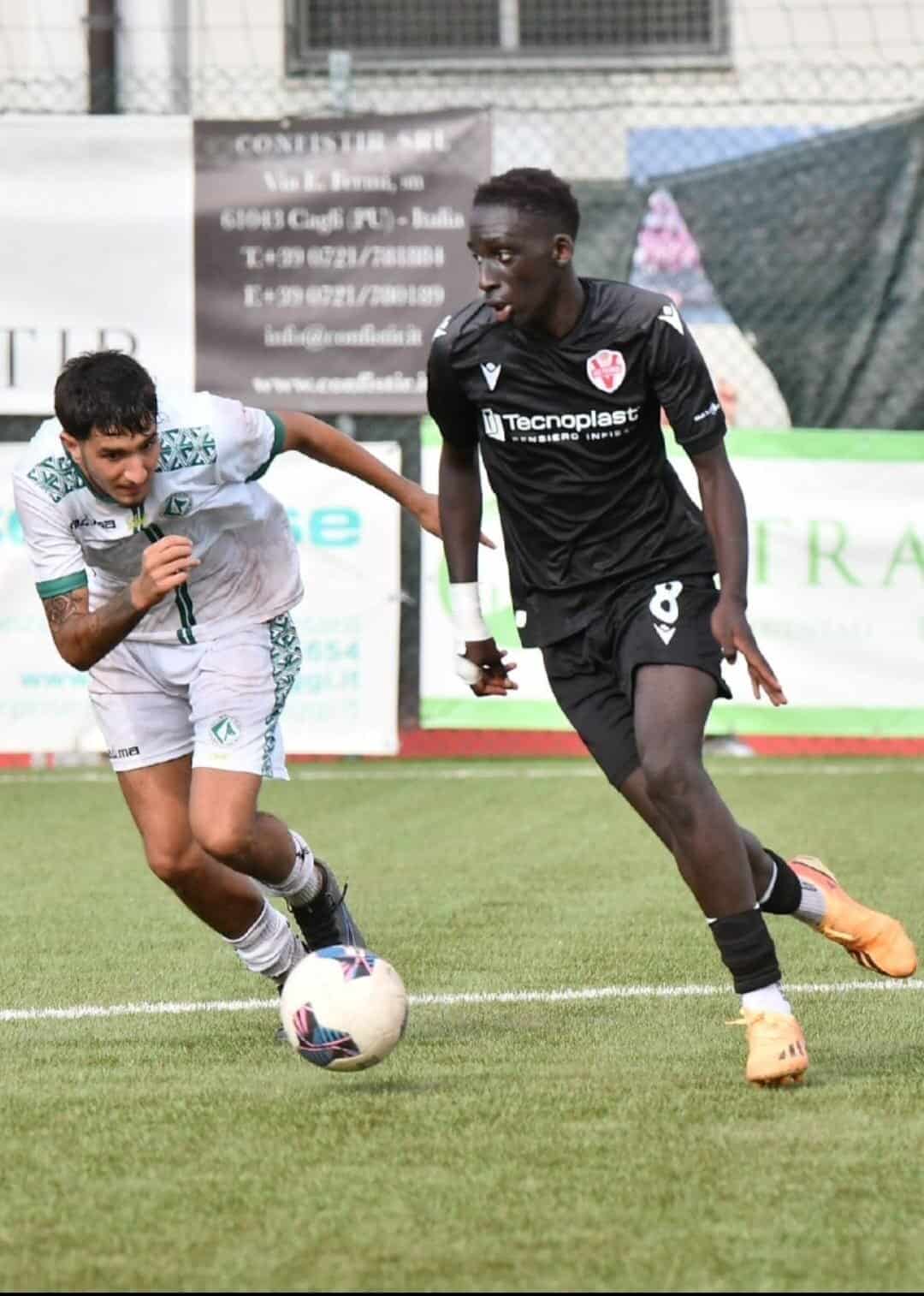 Transfert - Baccalauréat en Informatique en poche, Mohamed Thiane signe son premier contrat professionnel ! - wiwsport