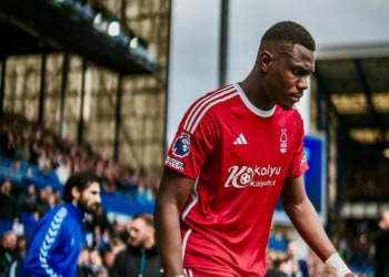 Mercato : Moussa Niakhaté annonce son départ de Nottingham Forest - wiwsport Mercato : Moussa Niakhaté annonce son départ de Nottingham Forest - wiwsport
