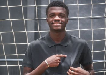 Alpha Touré rejoint officiellement Metz : "j'espère réussir une très belle saison sous mes nouvelles couleurs" - wiwsport