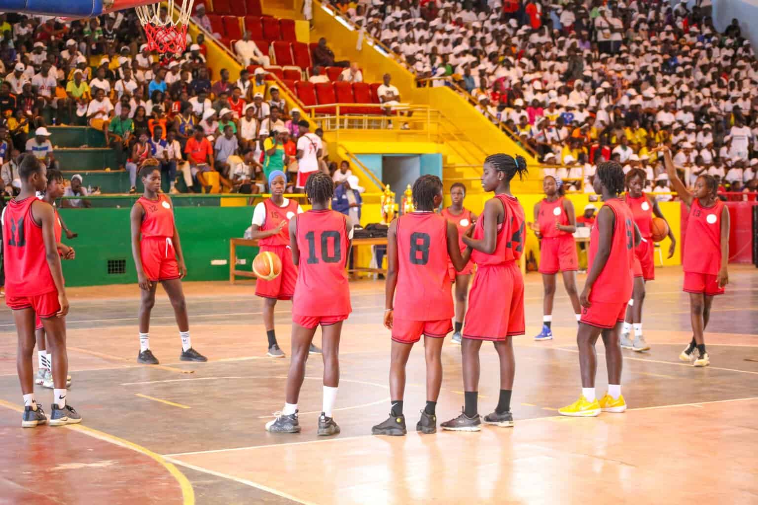 FENSCO : Plongez en images au cœur des moments inoubliables du premier festival national des Sports Scolaires à Thiès - wiwsport