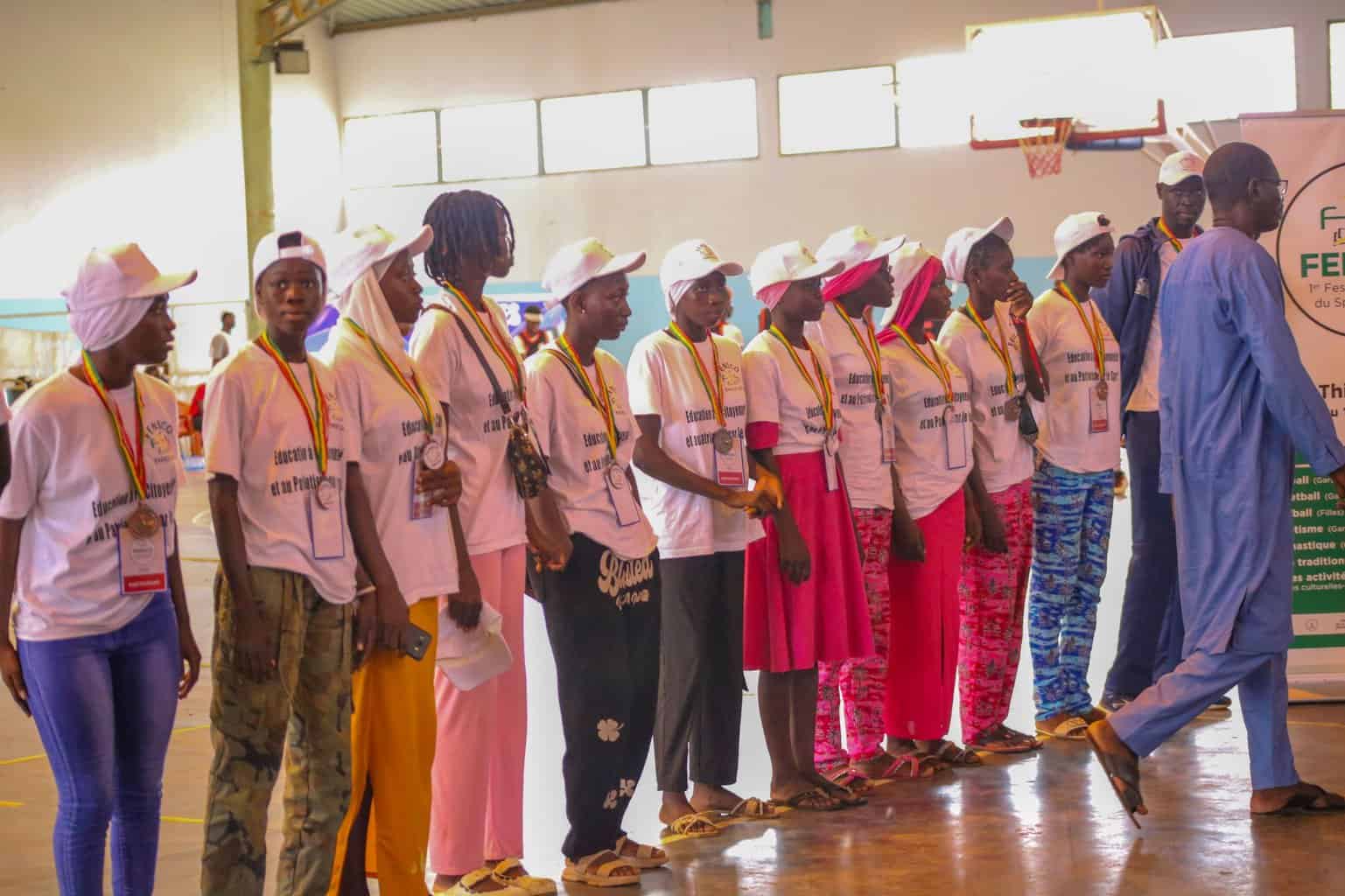 FENSCO : Plongez en images au cœur des moments inoubliables du premier festival national des Sports Scolaires à Thiès - wiwsport