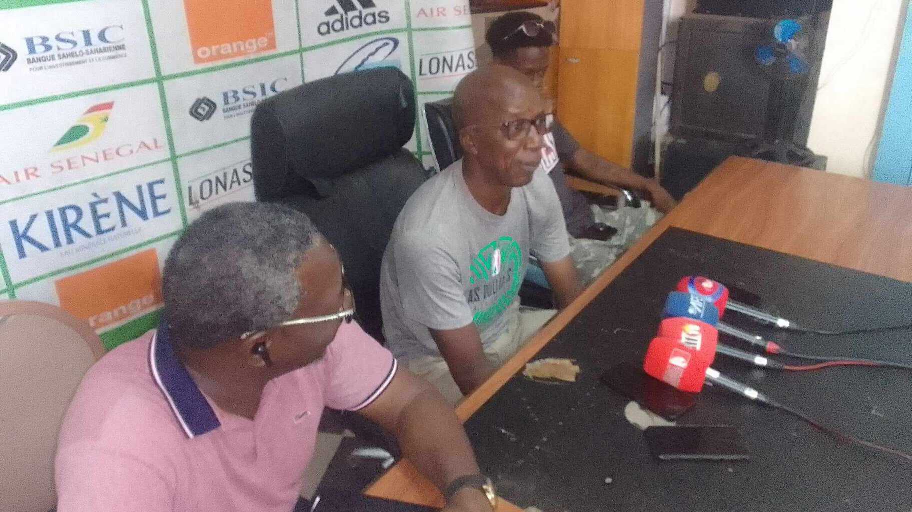 Alex Adams (Coach adjoint AS Douanes) : "Nous préparons la finale sereinement" - wiwsport Alex Adams (Coach adjoint AS Douanes) : "Nous préparons la finale sereinement" - wiwsport