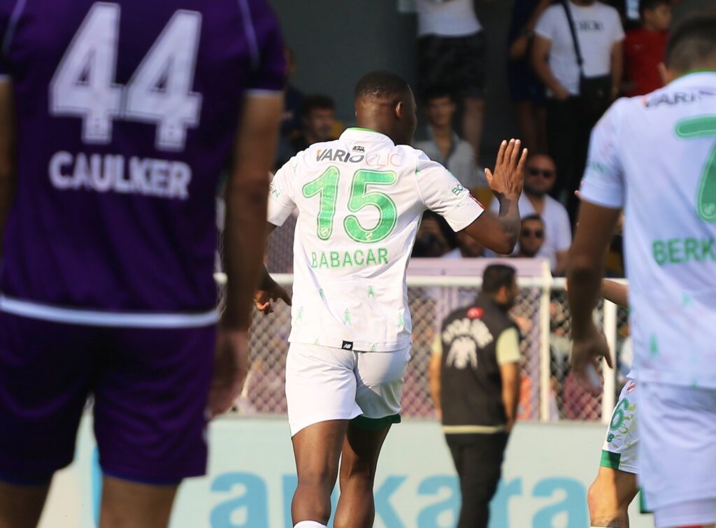 Boluspor : Babacar Khouma retrouve le chemin des filets après plus de deux ans - wiwsport Boluspor : Babacar Khouma retrouve le chemin des filets après plus de deux ans - wiwsport