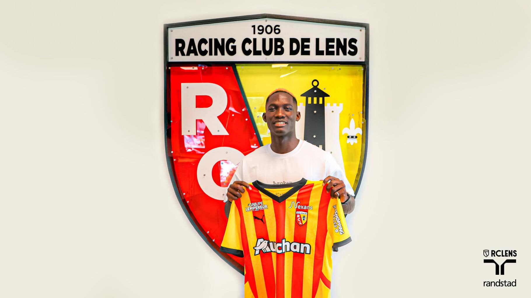 Mercato : Le RC Lens officialise (enfin) l’arrivée de Sidi Bane - wiwsport Mercato : Le RC Lens officialise (enfin) l’arrivée de Sidi Bane - wiwsport