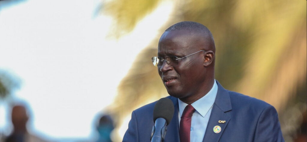 Le bel hommage de Me Augustin Senghor à Issa Hayatou : « Quel charisme, quelle force de caractère, quelle vision, il était né pour diriger » - wiwsport Le bel hommage de Me Augustin Senghor à Issa Hayatou : « Quel charisme, quelle force de caractère, quelle vision, il était né pour diriger » - wiwsport