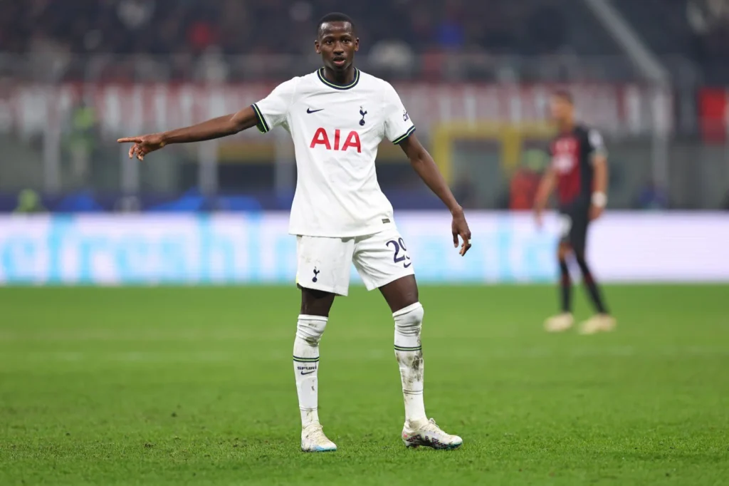 Premier League : Pape Matar Sarr titulaire contre Leicester ! - wiwsport Premier League : Pape Matar Sarr titulaire contre Leicester ! - wiwsport