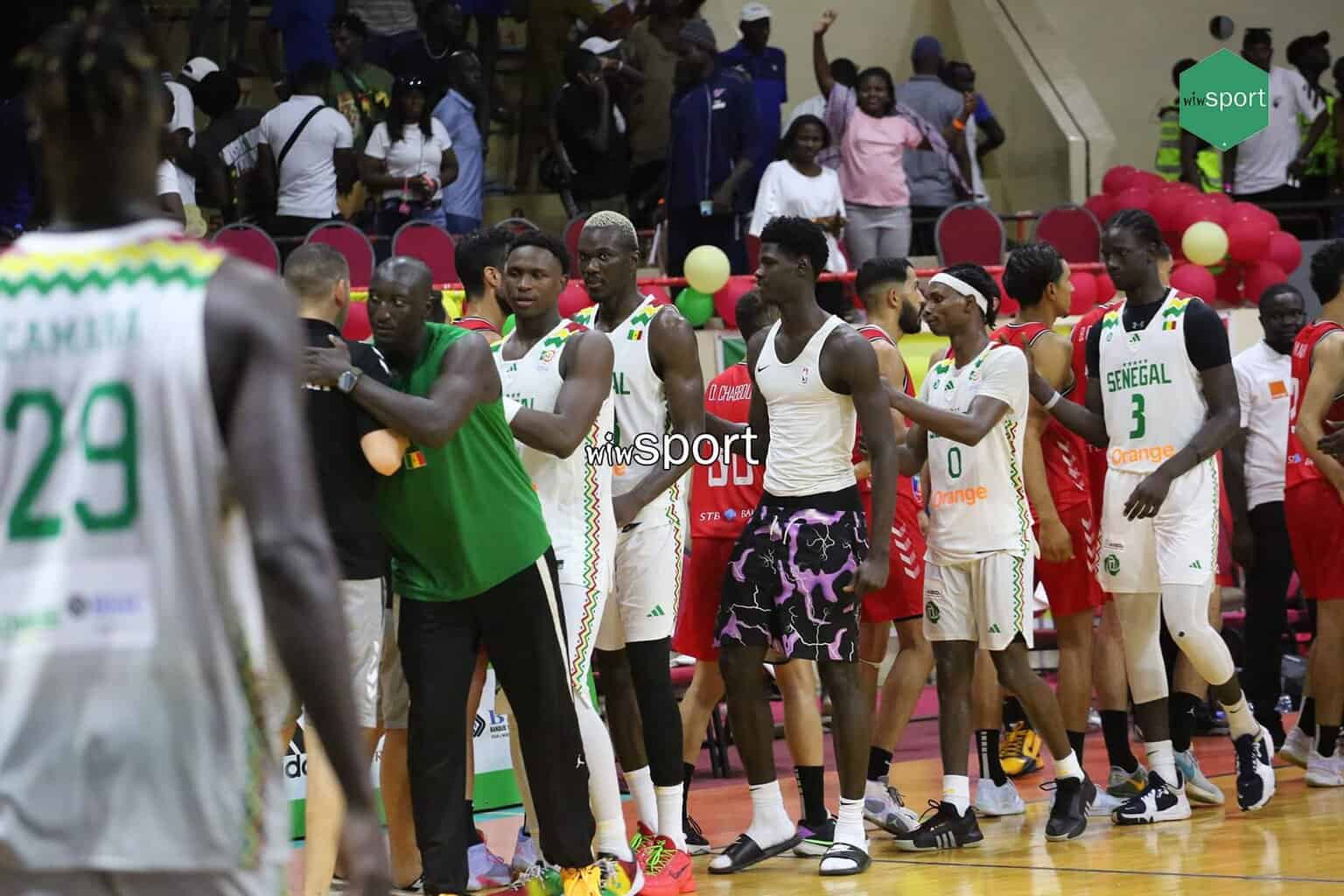 (Vidéo) DeSagana Diop analyse la victoire timide des Lions : «Si on avait nos vétérans … on a beaucoup de jeunes » ! - wiwsport