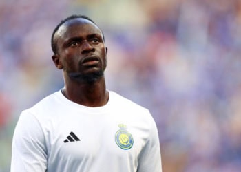 PORTO, PORTUGAL - JULY 28: Sadio Mane of Al Nassr gestures during the Pre-Season Friendly match between FC Porto and Al Nassr at Estadio do Dragao on July 28, 2024 in Porto, Portugal. (Photo by Diogo Cardoso/Getty Images)