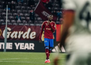 Mercato : Samba Diba Lele quitte le Servete FC pour la Grèce - wiwsport