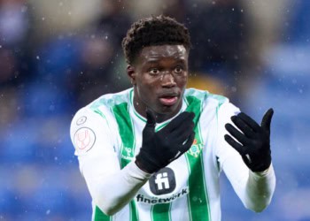 Real Betis - Marc Bartra encense Nobel Mendy : « Il a les qualités pour jouer au haut niveau pendant de nombreuses années » - wiwsport