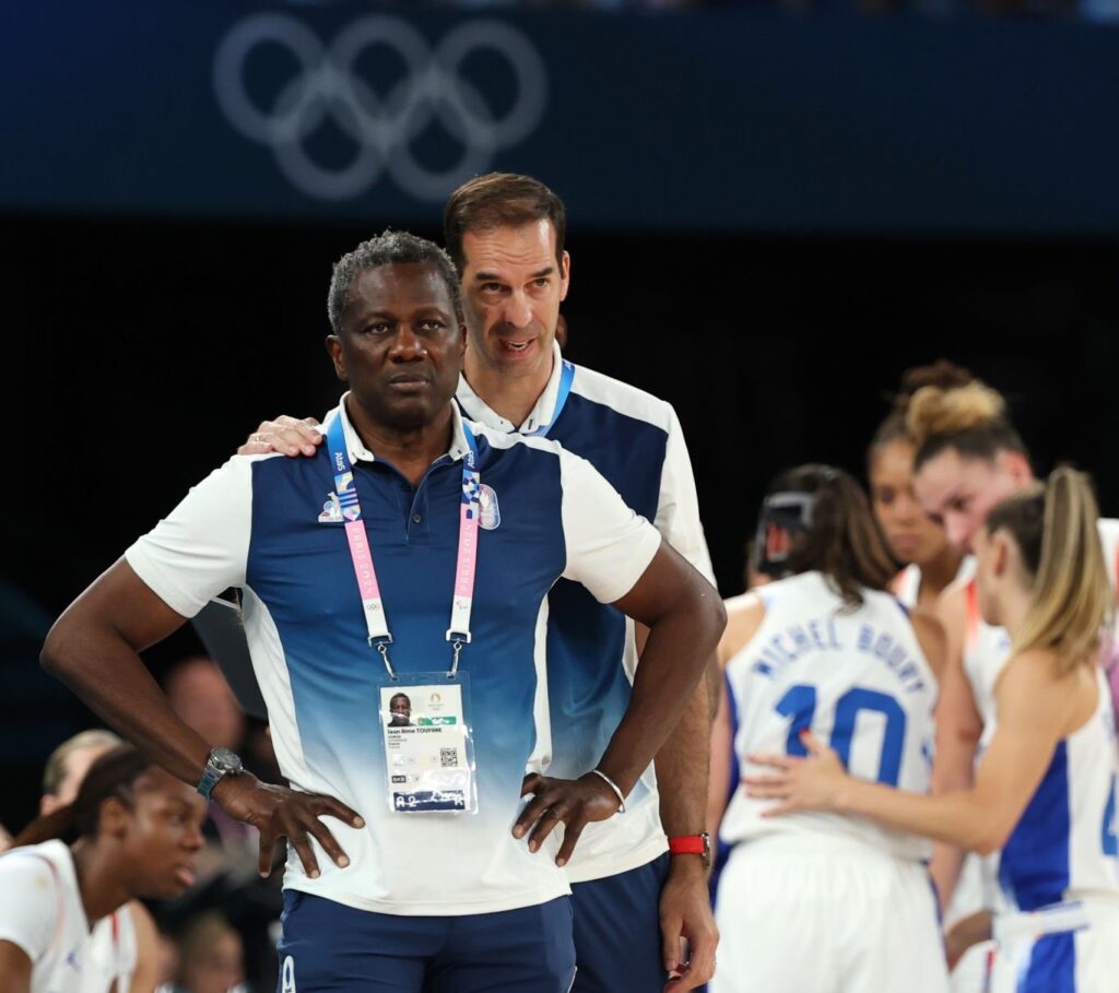 JO Paris 2024 : La France de Jean-Aimé Toupane passe tout près d'un immense exploit face aux USA - wiwsport JO Paris 2024 : La France de Jean-Aimé Toupane passe tout près d'un immense exploit face aux USA - wiwsport