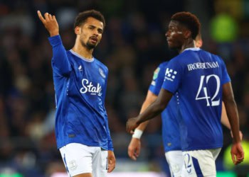 LIVERPOOL, ENGLAND - AUGUST 27: Iliman Ndiaye of Everton celebrates scoring his side's second goal during the Carabao Cup Second Round match between Everton and Doncaster Rovers at Goodison Park on August 27, 2024 in Liverpool, England. (Photo by Chris Brunskill/Fantasista/Getty Images)