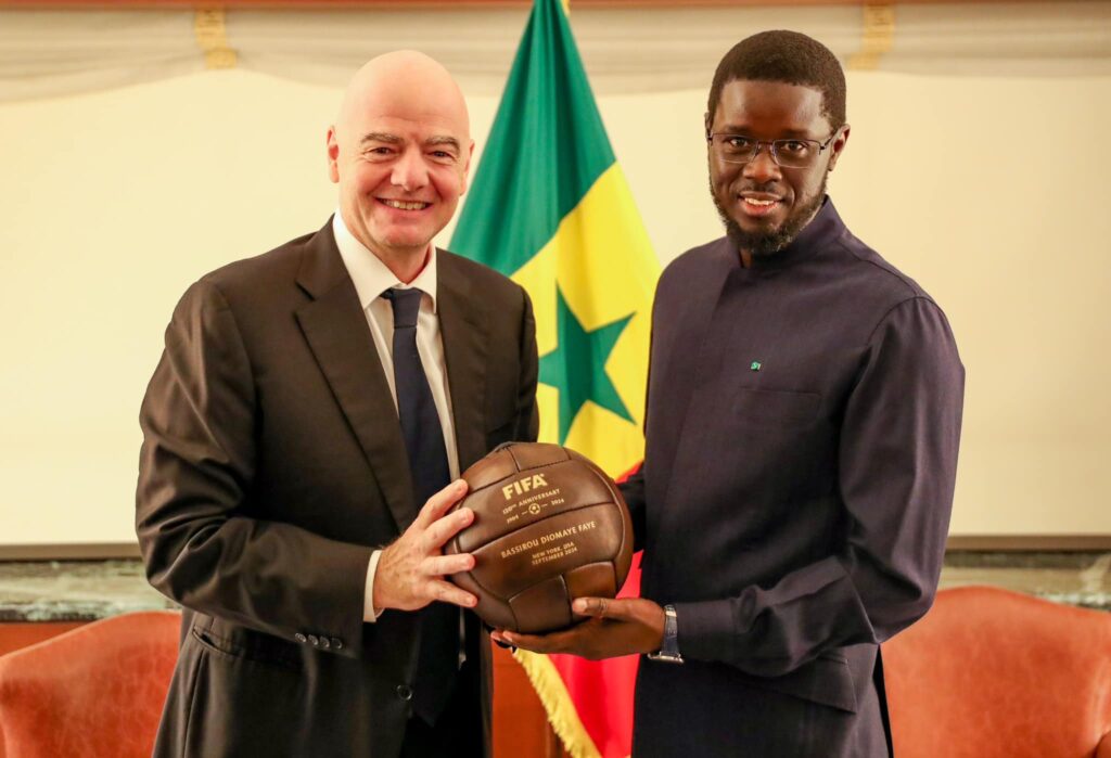Le développement du football au Sénégal et en Afrique au menu des échanges entre le chef de l'État Bassirou Diomaye Faye et le président de la FIFA Gianni Infantino ! - wiwsport
