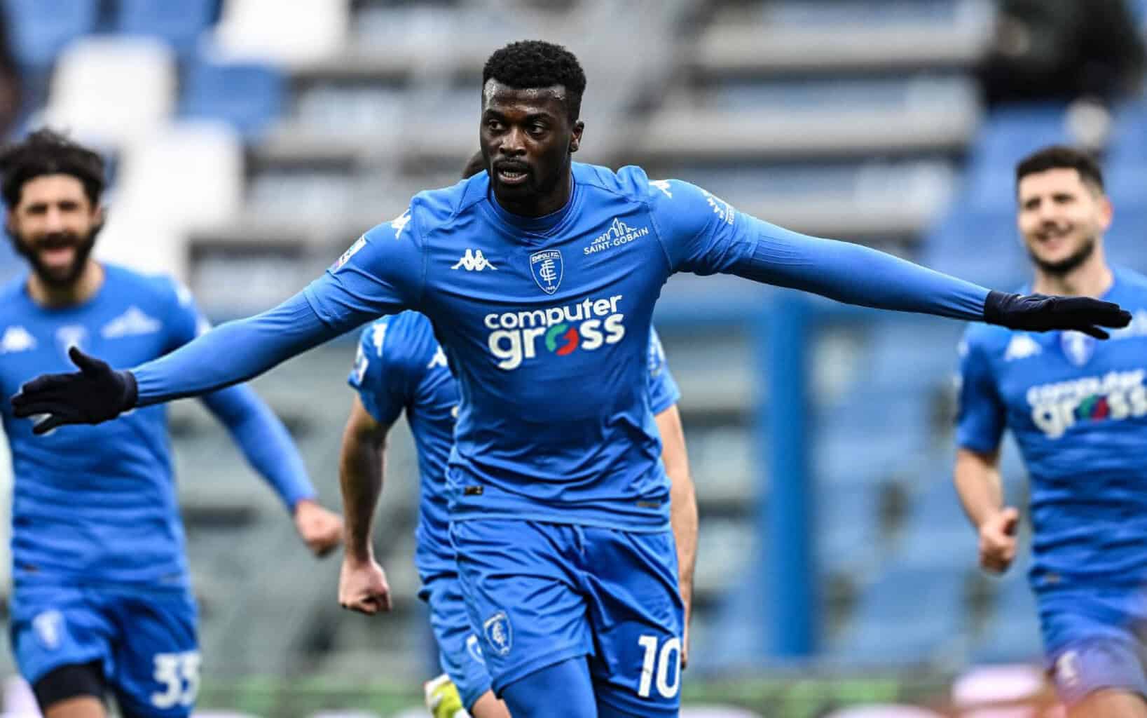 Mercato : Libre depuis juin dernier, Mbaye Niang rebondit au Maroc ! - wiwsport Mercato : Libre depuis juin dernier, Mbaye Niang rebondit au Maroc ! - wiwsport