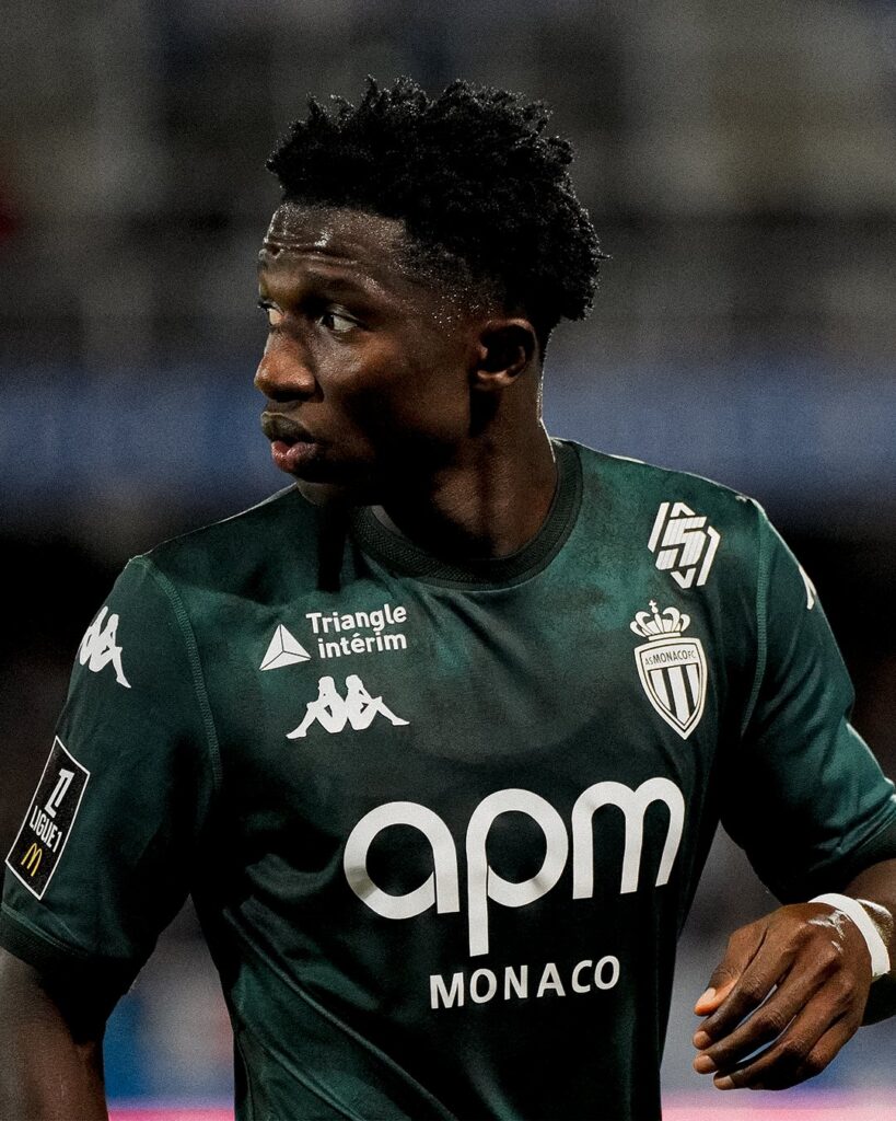Ligue des Champions : Lamine Camara incertain face à Barcelone - wiwsport Ligue des Champions : Lamine Camara incertain face à Barcelone - wiwsport