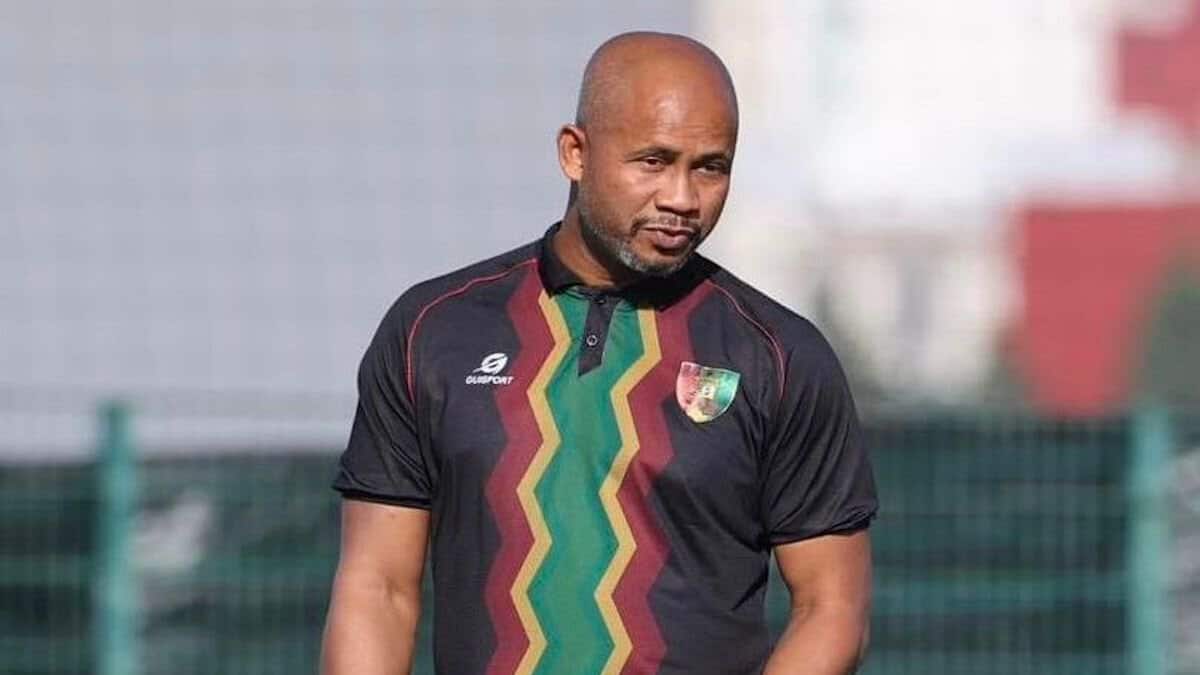 Qualifications CAN U20 : L'entraîneur guinéen critique l'arbitrage après la défaite face au Sénégal - wiwsport Qualifications CAN U20 : L'entraîneur guinéen critique l'arbitrage après la défaite face au Sénégal - wiwsport
